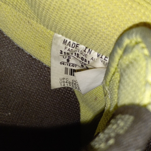 Nike Air Force 1s - Picture 6 of 6